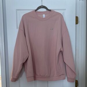 ALO Yoga Accolade Crew Neck Pullover